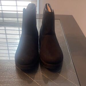 Airwalk Women's Black Ankle Booties